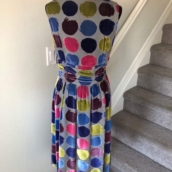 Burnout velvet v neck dress with side zipper - Picture 2 of 5